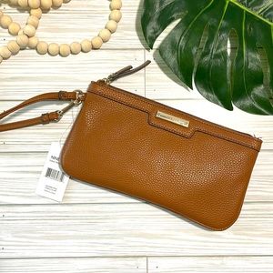 Nine West camel brown wristlet NWT